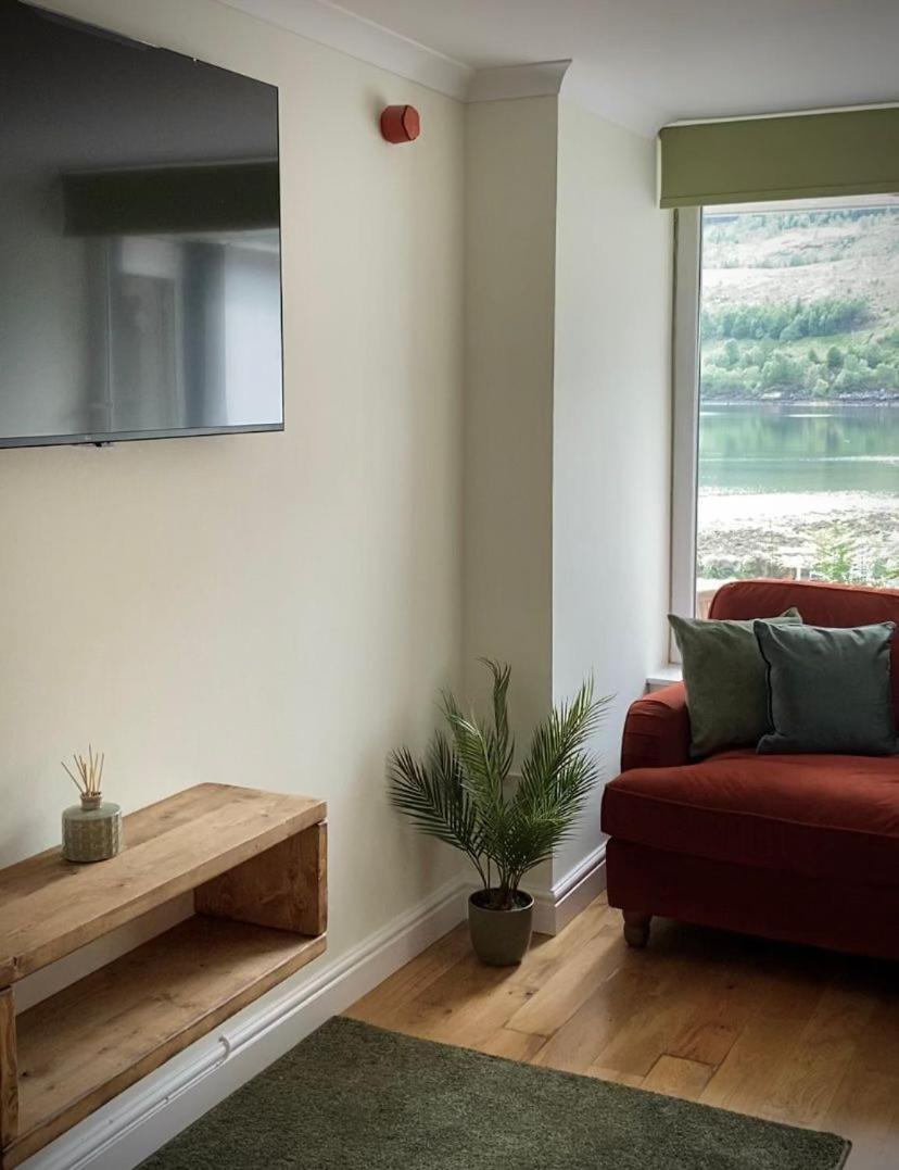Lochside Guest House Arrochar Exteriör bild