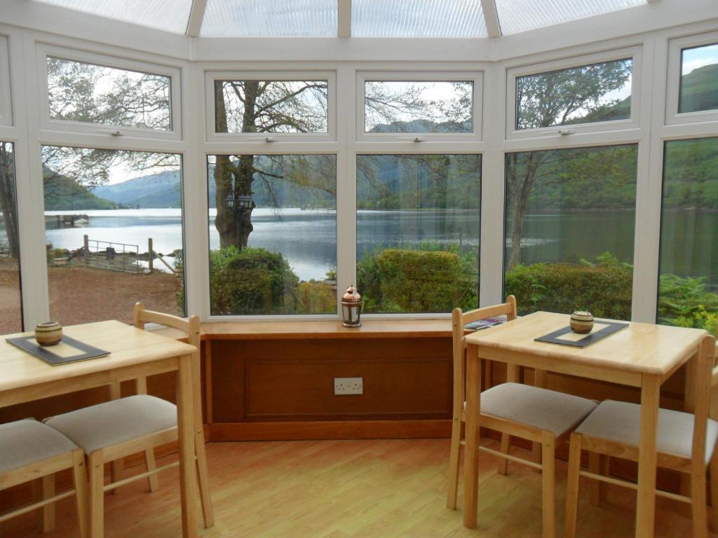 Lochside Guest House Arrochar Exteriör bild